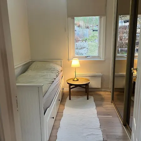 Cozy With A Fireplace, Well Connected To Bus, Quiet And View Over The Fjord * Trondheim